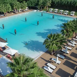 **** Hotel Masseria & Luciagiovanni Italien